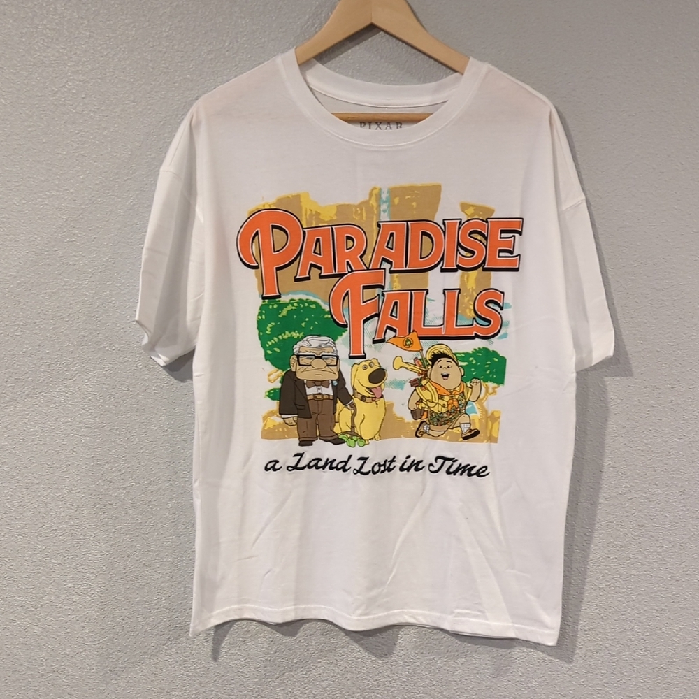 Disney  Pixar UP  Graphic T-Shirt Size Small